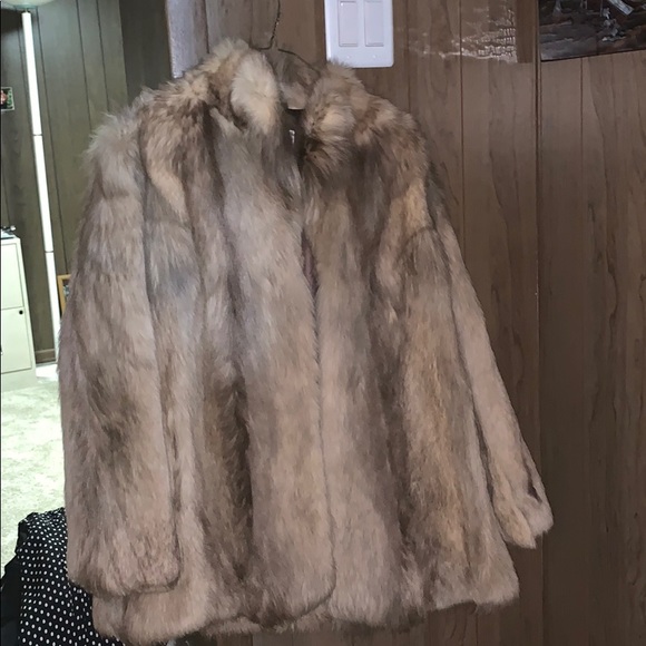 Jackets & Blazers - Authentic Chinese Coyote Fur Coat